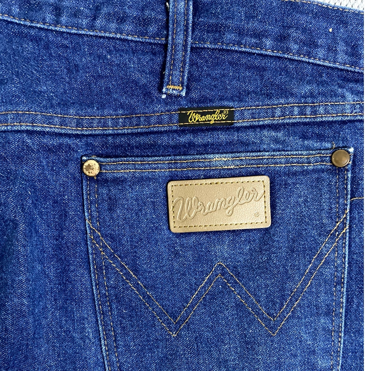 Wrangler Vintage Western Jeans Men 44x32 Blue Cowboy Cut Denim Usa 13mwz Utility